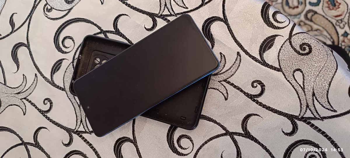 Xiaomi Poco X3 Pro 8/256 Xiaomi Poco X3 Pro 8 GB Ram 256 GB Yaddas Butun Senedleri