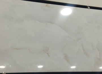 Anbarımızda Yüksək keyfiyətli, yerli istehsalı olan 120 x