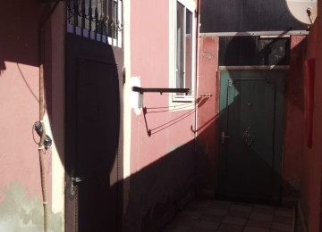 Xlrdalan AAAF PARKNAN uzbeyuz 2 otaq heyet evi satllr