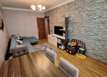 TƏCİLİ SATILIR... Xətai rayon Çingizxan Kərimov küçəsi Həzi