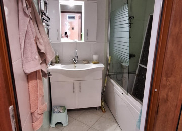 TƏCİLİ SATILIR... Xətai rayon Çingizxan Kərimov küçəsi Həzi