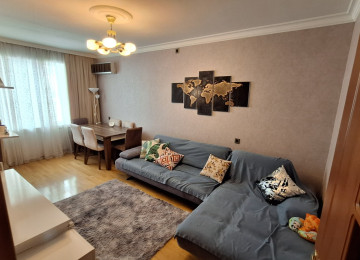 TƏCİLİ SATILIR... Xətai rayon Çingizxan Kərimov küçəsi Həzi