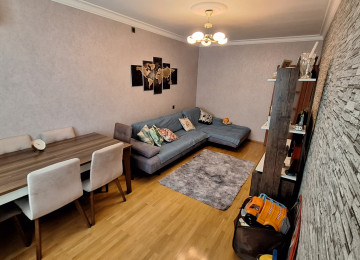 TƏCİLİ SATILIR... Xətai rayon Çingizxan Kərimov küçəsi Həzi