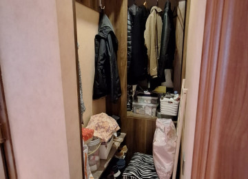 TƏCİLİ SATILIR... Xətai rayon Çingizxan Kərimov küçəsi Həzi