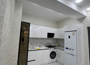 Yeni Gunesli qes. Yeni tikili binada 2 otaga duzelme Əla