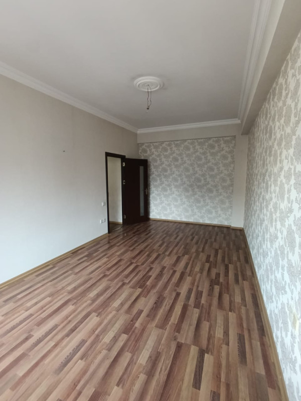 2 otaq bos menzil kiraye verlir Xlrdalan Kirsdal Abseron 1 de . Ev əşyasızdır. Lazım olsa,