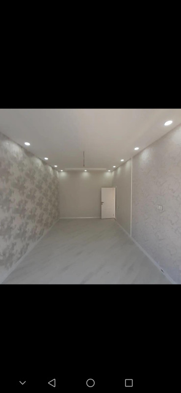 Bineqedide 170 ın yoluna yaxın ev tikilir. Real qiymətdir.