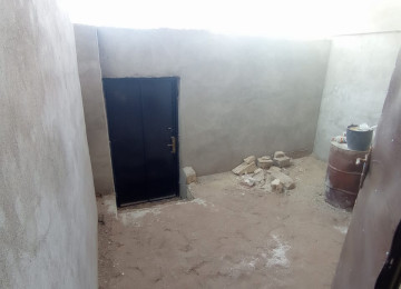 Masazirda 569 marşrutun yolunda 6 nomreli mektebe yaxındır