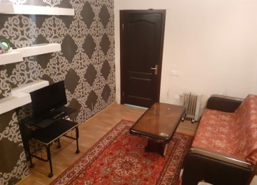 Riyat ticaret merkeznin yanl 1 otaq 36 kv 280 azn menzil