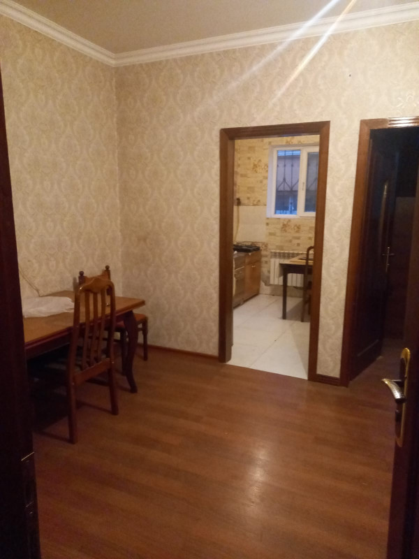 2 otaq heyet evi kiraye verlir Xlrdalan 2 otaq heyet evi kiraye verlir 45 kv 300 azn evin