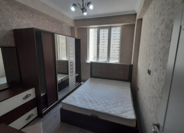 Xırdalan Kristal Abşeron 1 də yeni tikili binada 16