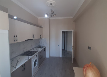 Xırdalan Kristal Abşeron 1 də yeni tikili binada 16