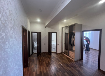 Xlrdalan Ev gorunduyu kimi yeni temirden cixib her bir.