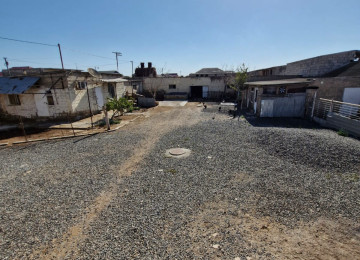 TECILI SAHIBINDEN FARMA TESERRUFATİ SATILIR. Deyerinden cox