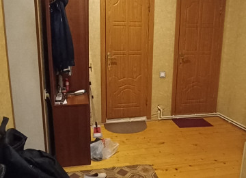 Xirdalanda sok qiymete 73 kv 75000 azn temirli esyali