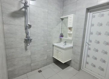 Masazır 6 nömrəli məktəbin tam yanında 569nömrəli marşurut