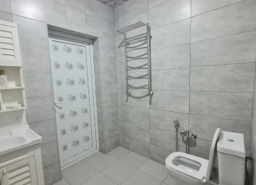 Masazır 6 nömrəli məktəbin tam yanında 569nömrəli marşurut