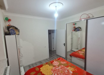 Masazır 6 nömrəli məktəbin tam yanında 569nömrəli marşurut