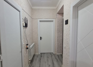 Masazır 6 nömrəli məktəbin tam yanında 569nömrəli marşurut