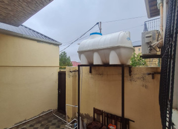 Masazır 6 nömrəli məktəbin tam yanında 569nömrəli marşurut