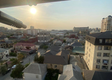 Herbir seraiti var Qaz Su Isiq daimidir. Elave su çəni var.