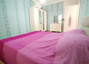 Xlrdalada AAAF PARK Arxasda 3 otaq heyet evi satllr 70 kv