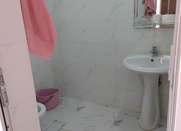 Ev kirayə verilir uzun müddətlik. Xaiş olunur 2-3 aylıq