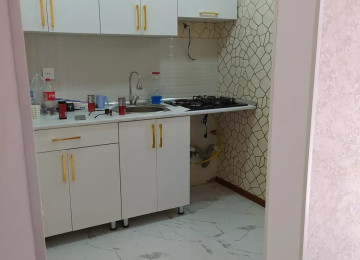 Ev kirayə verilir uzun müddətlik. Xaiş olunur 2-3 aylıq