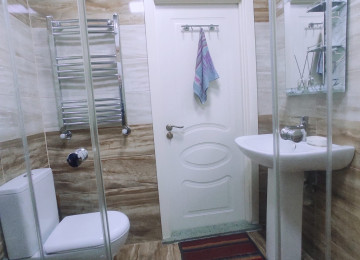 Tecili Tam temirli ve tam mebelleri ile biryerde qanuni 2