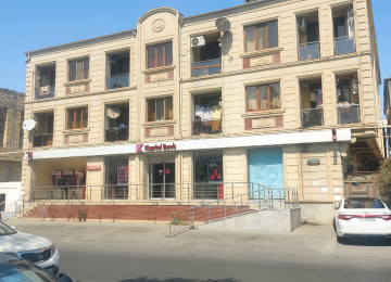 Xirdalanda Kapiatal bankin binasinda 3/2 ci merebesinde