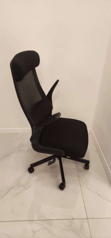 OFİS MEBELİ Müasir tipli Ofis menecer masası ofis dizayn