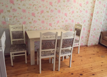 Xlrdalan Tam temirlidir. Her bir sheraiti vardir, daimi