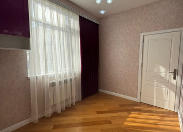 Xətai rayonu Xalqlar dostluğu və Əhmədli metrosuna 10