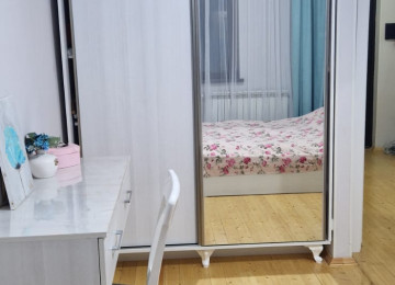 Nərimanov rayonu Xətai prospekti Şərq bazarı, Təhsil