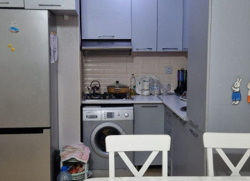 Nərimanov rayonu Xətai prospekti Şərq bazarı, Təhsil