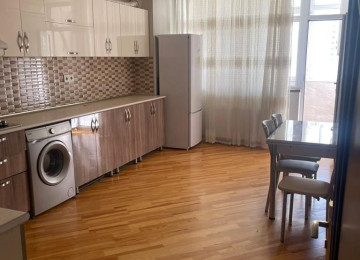 Xirdalanin tam mərkəzində,Heyder parki ilə üzbəüz,Səmaye