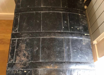 Qedimi Sandiq Olcusu 105-61 sm Qiymet 300 azn