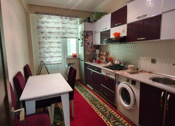 Kristal-1 (Köhnə bazar), 7 mərtəbəli binanın 5ci