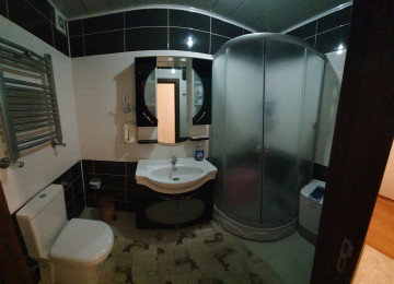 Kristal-1 (Köhnə bazar), 7 mərtəbəli binanın 5ci