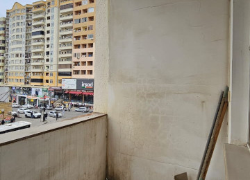 Xlrdalan teze bazar ve kohne bazara yaxln olan 3 otaq