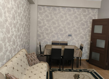 Təmirli ev kirayə verilir. Xırdalanın mərkəzində,Kristal