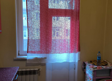 Təmirli ev kirayə verilir. Xırdalanın mərkəzində,Kristal