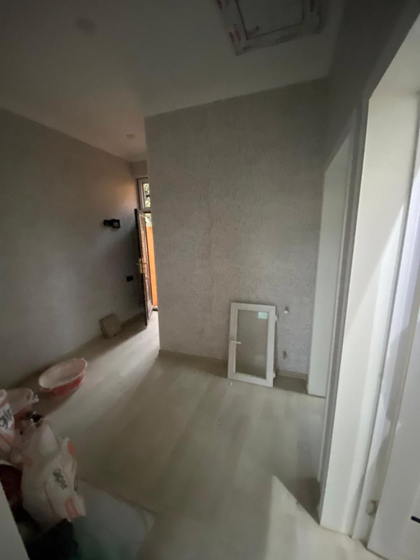 3 otaq heyet evi satllr Tecili satilir xirdalan kruquna yaxin 3 otaq heyet evi 60