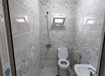 119 saylı avtobusun son dayanacağına yaxın. Həm evin, həm