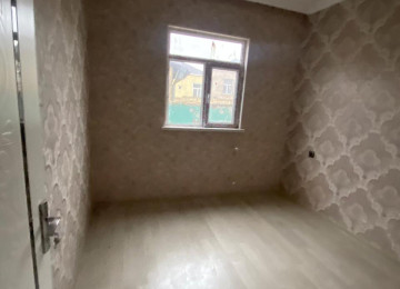 Tecili satilir xirdalan kruquna yaxin 3 otaq heyet evi 60