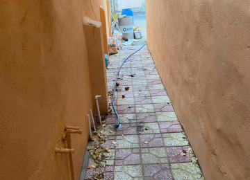 Tecili satilir xirdalan kruquna yaxin 3 otaq heyet evi 60