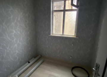 Tecili satilir xirdalan kruquna yaxin 3 otaq heyet evi 60