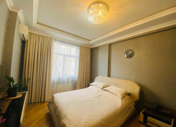 Xlrdalan Merkezde tecli menzil kiraye verlir 2 otaq 85kv