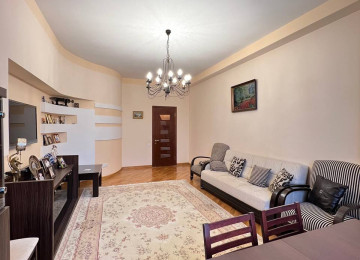 Nəsimi r-nu Rəşid Behbudov küçəsində 28 may mst 2-ci