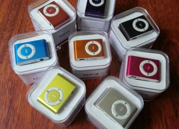 - İstəyə bağlı çox rəngli yüngül və portativ - Arxa